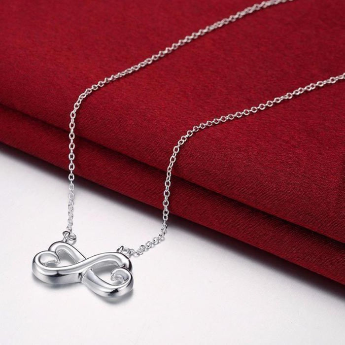 Infinity Shape Cordate Necklace