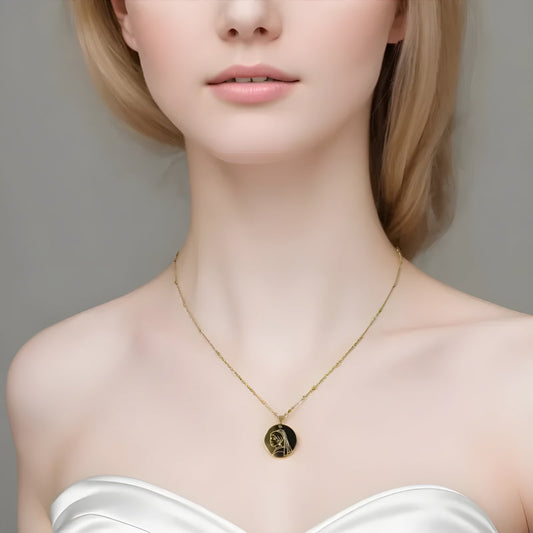 Minimal Design Artisanal Inspired Necklace