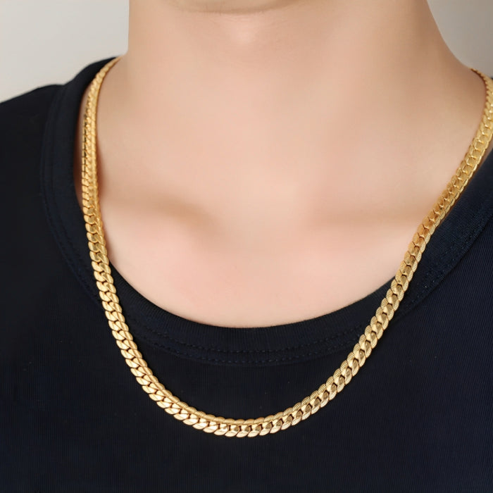 Side Embossed Chain Necklace
