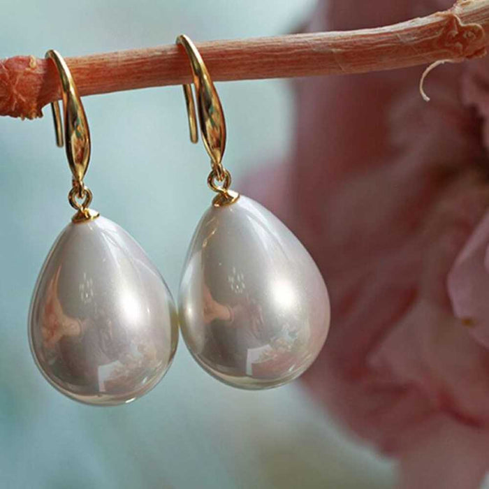 Classic Shell Pearl Drop Earrings