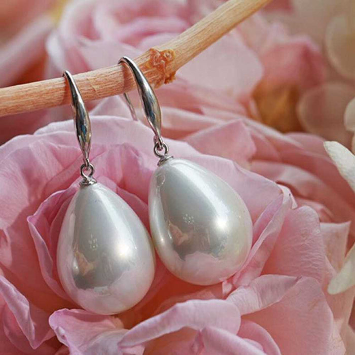 Classic Shell Pearl Drop Earrings