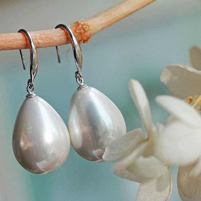 Classic Shell Pearl Drop Earrings