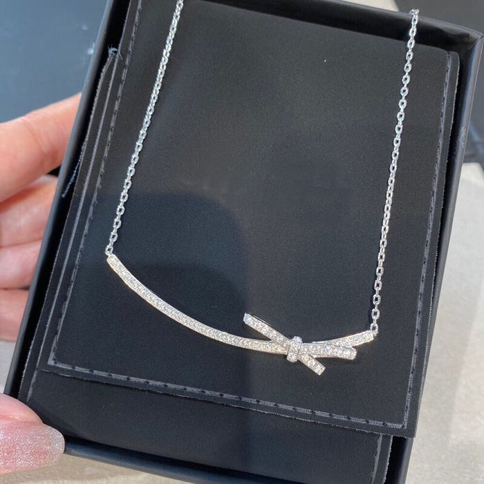 Elegant Silver Plate Necklace For Women