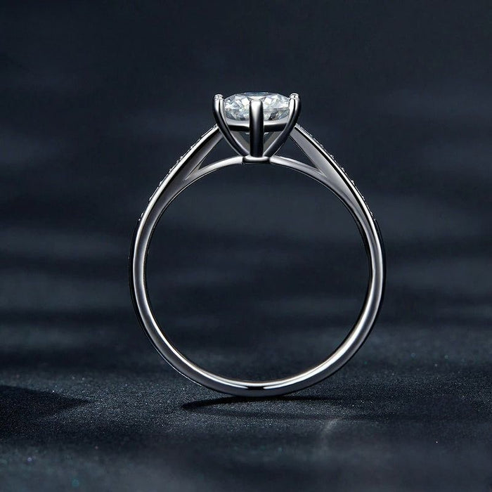 Sterling Silver Zircon Round Moissanite Diamond Ring For Women