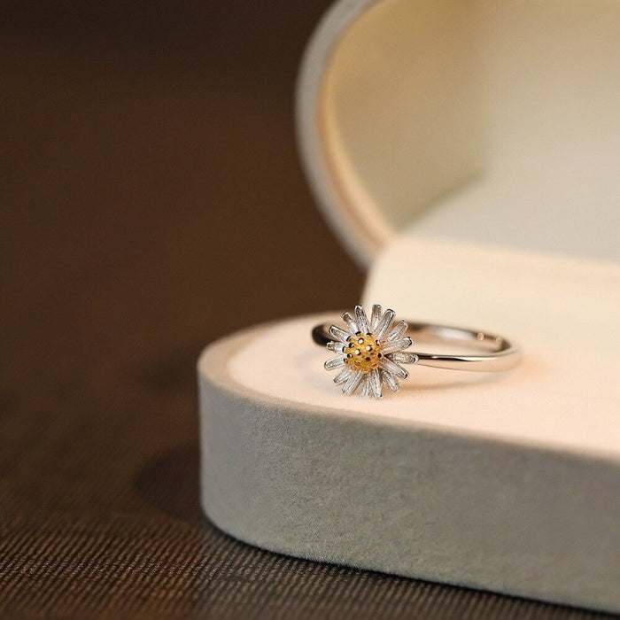 Sterling Silver Simple Little Daisy Flower Ring For Women